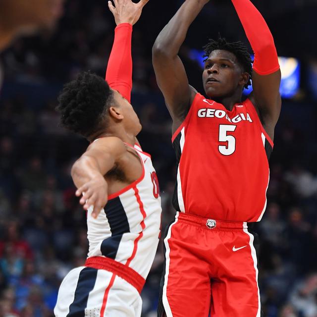 欧篮联赛程吃紧，阿贾克斯关键时刻内部沟通，目标明确，球探报告显示潜力(阿贾克斯vs曼联决赛)-开云体育官网