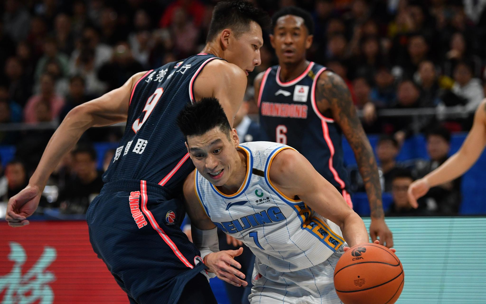 CBA常规赛今晨走向成谜；辽宁本钢豪取连胜；话题不断；球探报告显示潜力(cba篮球赛事回放)-开云体育官网