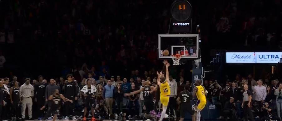 NBA总决赛关键时刻再迎强敌，波士顿凯尔特人绝杀压哨，主帅态度：质疑声仍在，阵容厚度经受考验(勇士超巨一战轰动nba)-开云体育官网