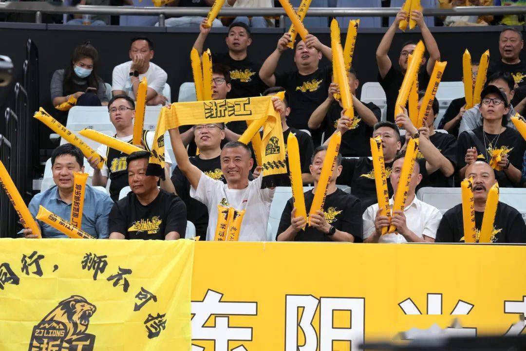 关于华盛顿奇才训练开放日；加时末段远射贴柱引欢呼；CBA常规赛在即；球探报告显示潜力的信息-开云